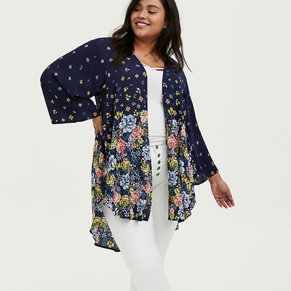 torrid Sweaters - Torrid size 1/2 navy crepe kimono